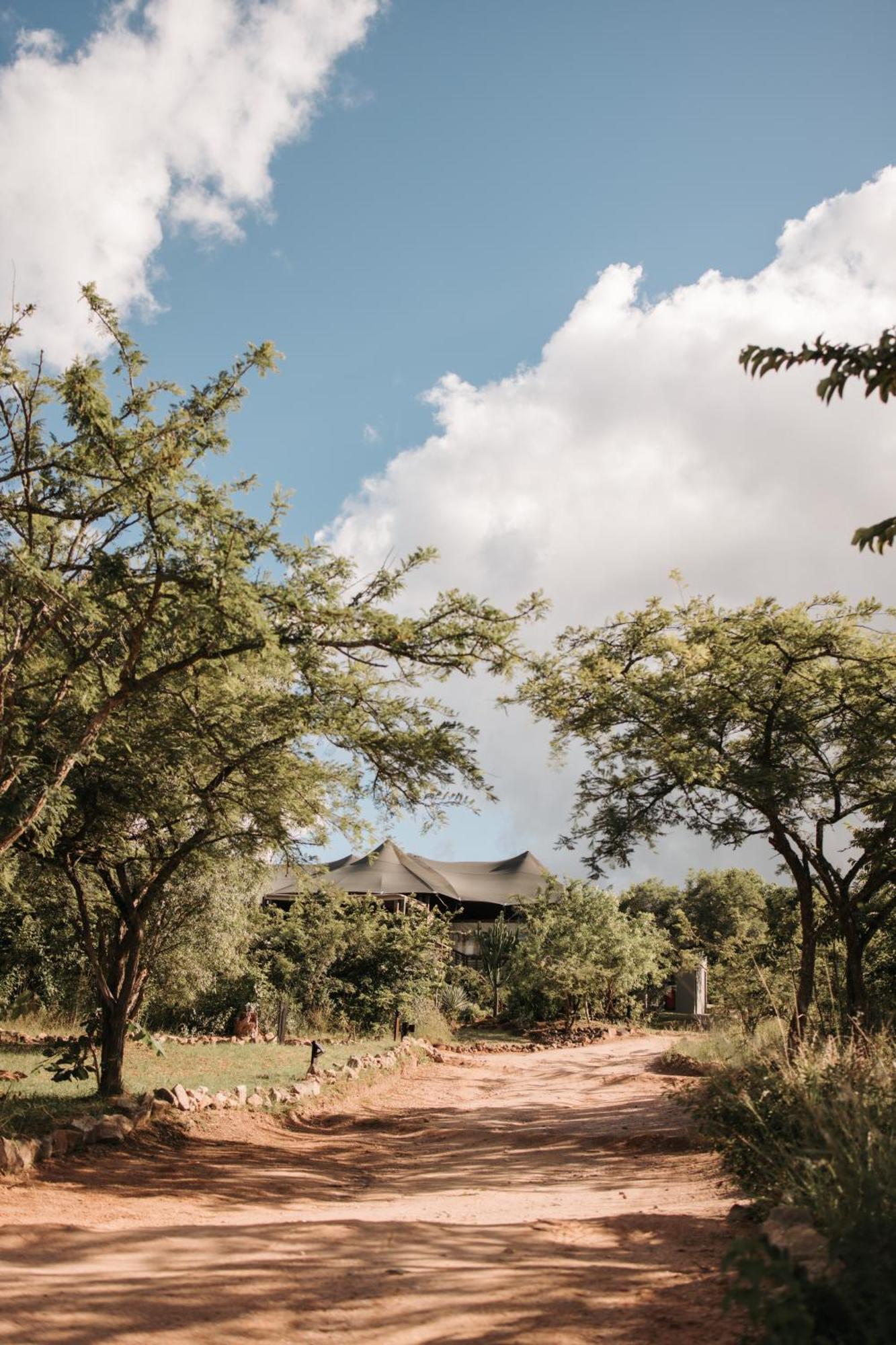 Ndhula Luxury Tented Lodge White River Kültér fotó